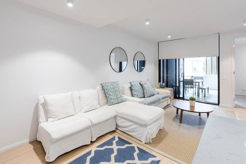 West End Executive Suite, On The Brisbane River. - Australian Directory 2