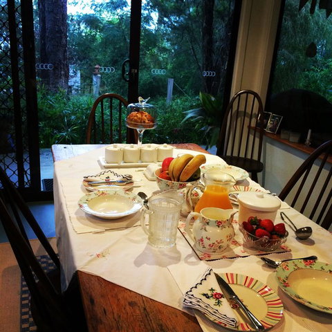 Whispering Pines Bed And Breakfast - Australian Directory 3