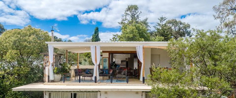 Willow Upon Avon Accommodation - Australian Directory 0