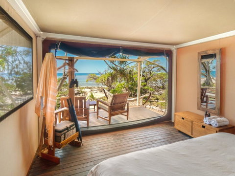 Wilson Island - Australian Directory 1