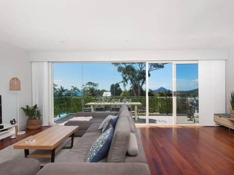 Wollomi Vues At Nelson Bay - Australian Directory 2