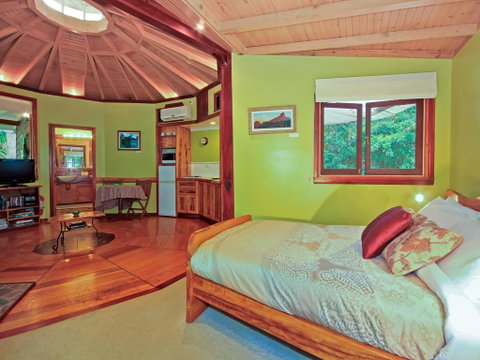 Wollumbin Palms Rainforest Retreat - Australian Directory 1
