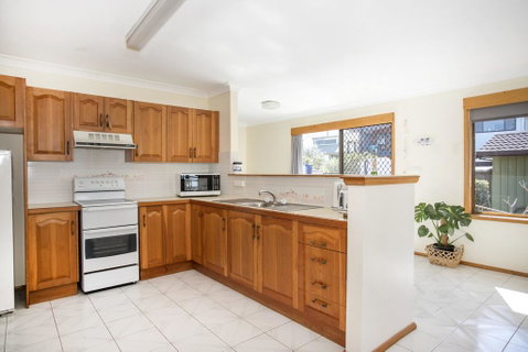 Wooroonga Crescent 9 Kioloa NSW 2539 - Australian Directory 1