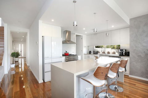 Xus Residence - Australian Directory 3