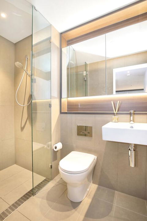 Xu's Residence@No.1 Collins Wharf - Australian Directory 3