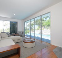 YARINGA - Retreat Style Accomodation with Swimming Pool - Australian Directory