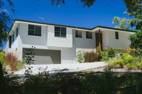 YARINGA - Retreat Style Accomodation With Swimming Pool - Australian Directory 1