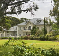 Yatahlia Manor Luxury Homestay - Australian Directory