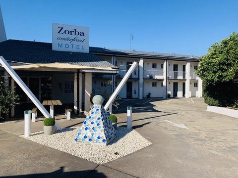 Zorba Waterfront Motel - Australian Directory 0