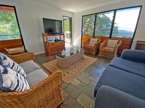 A BEACH AFFAIR - Australian Directory 1
