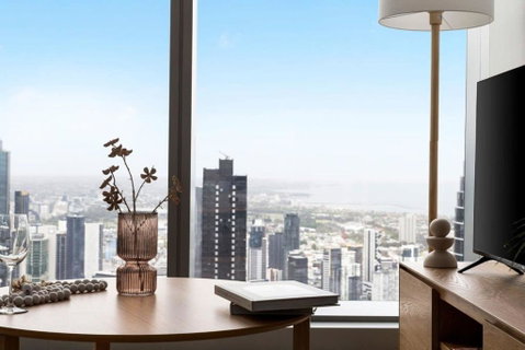 A Chic 2BR Apt With Panoramic Views FREE Parking - Australian Directory 0