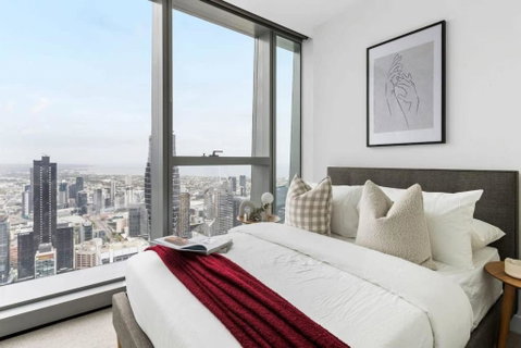 A Chic 2BR Apt With Panoramic Views FREE Parking - Australian Directory 2