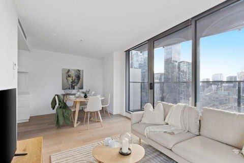 A Cozy Apt With City Views Near Crown Casino - Australian Directory 1