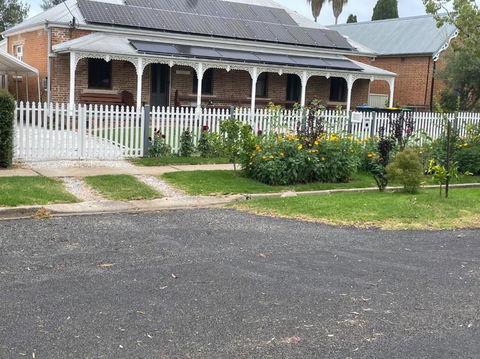 A Homestead On Market - Australian Directory 3