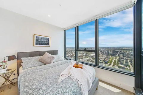 A Stylish & Modern 2BR Apartment Fantastic Views - Australian Directory 0