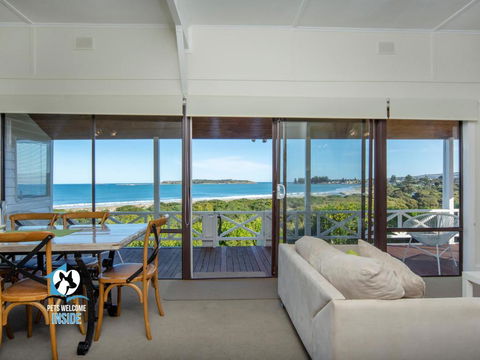 Absolute Beachfront 3BR 2BA Home W/ Beach Track - Australian Directory 1