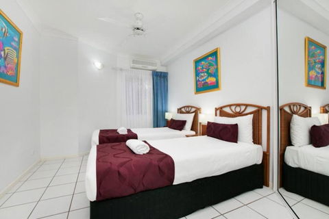 Absolute Beachfront Apartment - Australian Directory 2