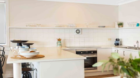 Absolute Beachfront Beauty - Pearl Beach - Australian Directory 3