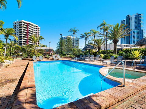 Acapulco 2 Bedroom Ocean View Surfers Paradise - CoastHM - Australian Directory 3
