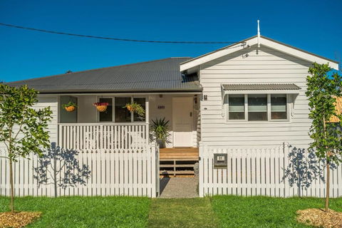 A Perfect Stay - Aditi - Australian Directory 1
