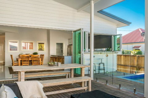 A Perfect Stay - Aditi - Australian Directory 4
