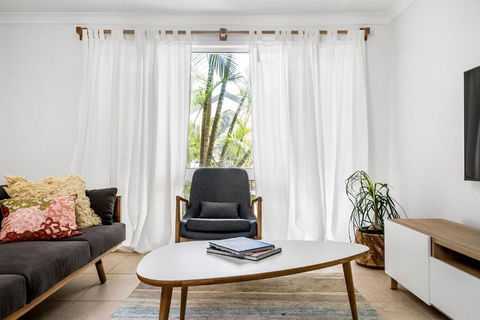 A Perfect Stay - Baby Blue - Australian Directory 4