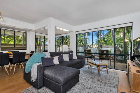 A Perfect Stay - Mahogany Lodge - Australian Directory 2