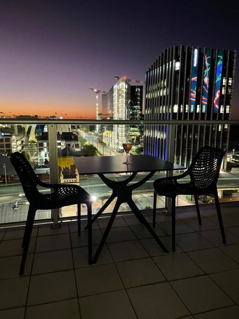 ANTEA Embassy Apartments 914 - Australian Directory 1