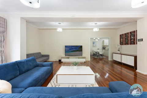 Aircabin - Denistone - 3 Beds Lovely House - Australian Directory 0