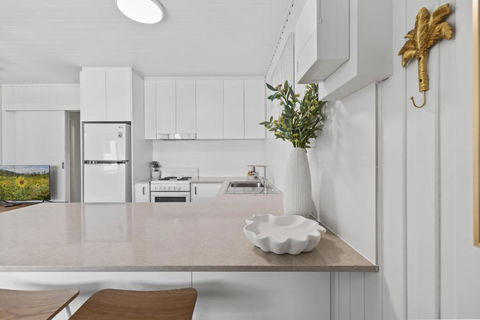 Alex Beachside Pet Friendly 2 Bed Apartment - Australian Directory 4