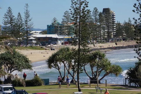 Alexandra Headland Beach - Stunning Views ZF9 - Australian Directory 3