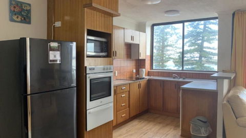 Allamanda Place Unit 5 - Australian Directory 2