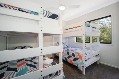 Always Bright - A Bright Escape - Australian Directory 3