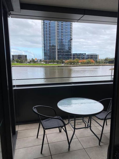 Amazing Apartment COL883104S - Australian Directory 0