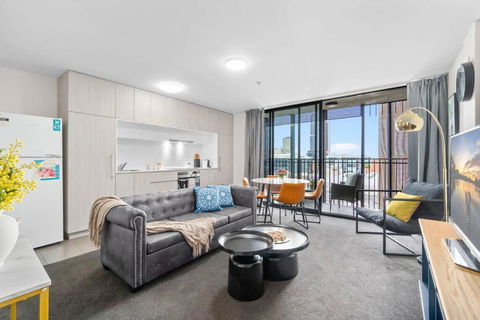 Amazing CBD 2BR Apt - Walkable & Wi-Fi & Charm - Australian Directory 1