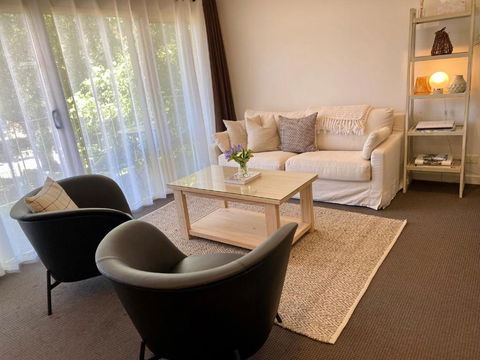 Angaston Mews Apartments - Australian Directory 0