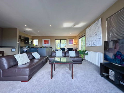 Apartment On Star Unit 1 - Australian Directory 2