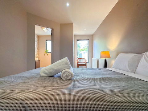 Apartment On Star Unit 1 - Australian Directory 3