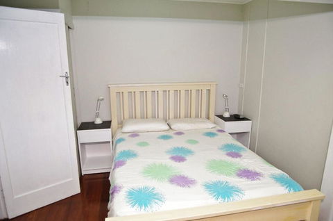 Apollo 2 9 Hodgson Street - Australian Directory 4