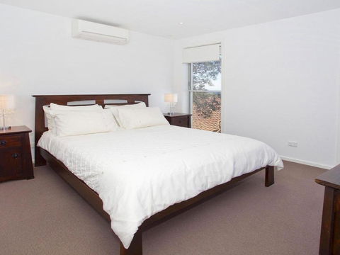 Aqua - Australian Directory 4