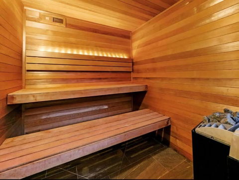Aroha Moana - Solar Heated Pool, Sauna, Billiards - Australian Directory 4