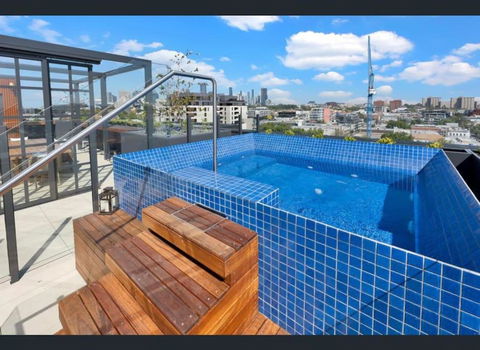 Art Deco - Collingwood Hideaway - Australian Directory 3