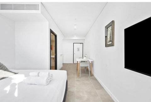 Arthur Hotel Bondi Junction No Reception And House Keeping No Sofa Bed - Australian Directory 3