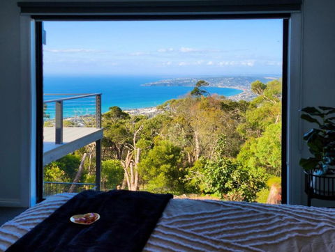 Arthurs Holiday Villa - Australian Directory 1
