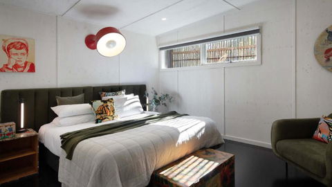 Artists Garden Cottage - Australian Directory 4