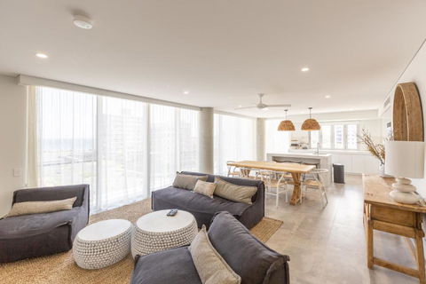 Astina Suites, Forster - Australian Directory 3