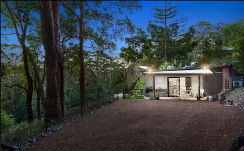 Avoca Beach And Bush - Australian Directory 3