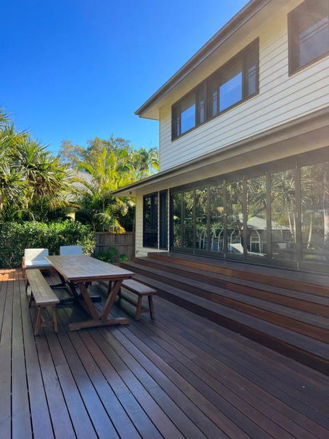 Away Guesthouse- Away On Shirley Lane - Australian Directory 4