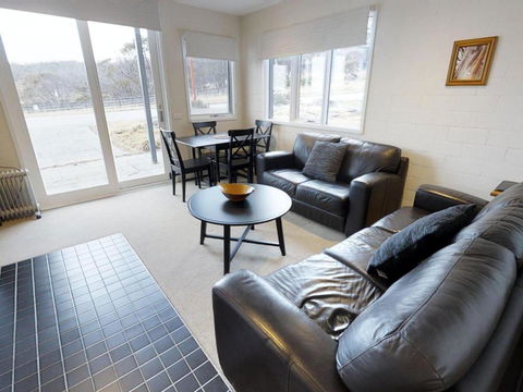 Apartment 4 - Australian Directory 1