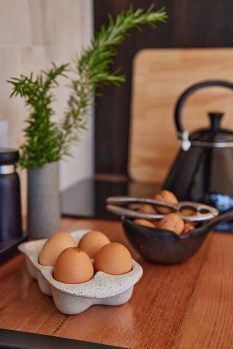 Arden Retreat - The Croft At Richmond - Australian Directory 1